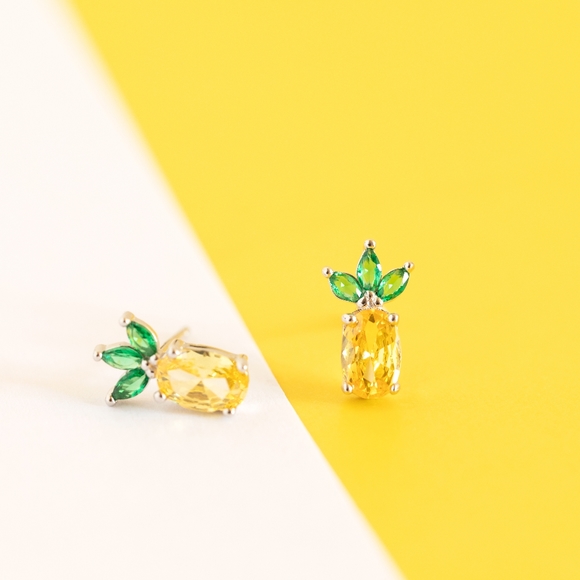 Sweet Pineapple Studs (S925) - Only 2 left! - Picture 5 of 11